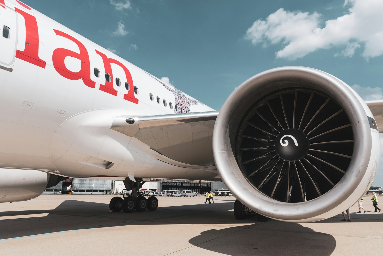 Lietadlo na letisku vo Viedni; ilustračný záber, nie fotografia rozlúčkového letu Boeing 767